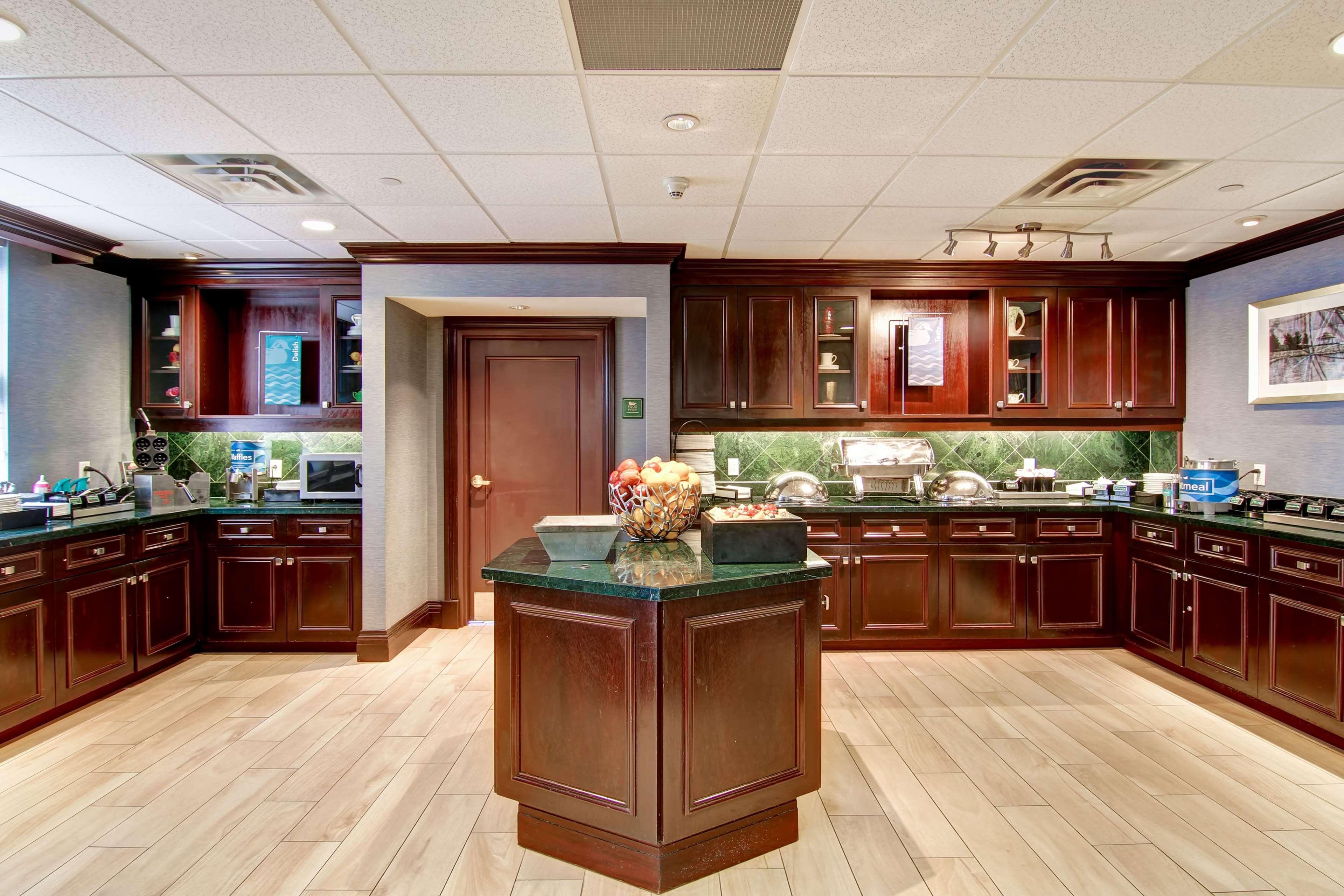 Homewood Suites By Hilton Toronto Mississauga Dış mekan fotoğraf
