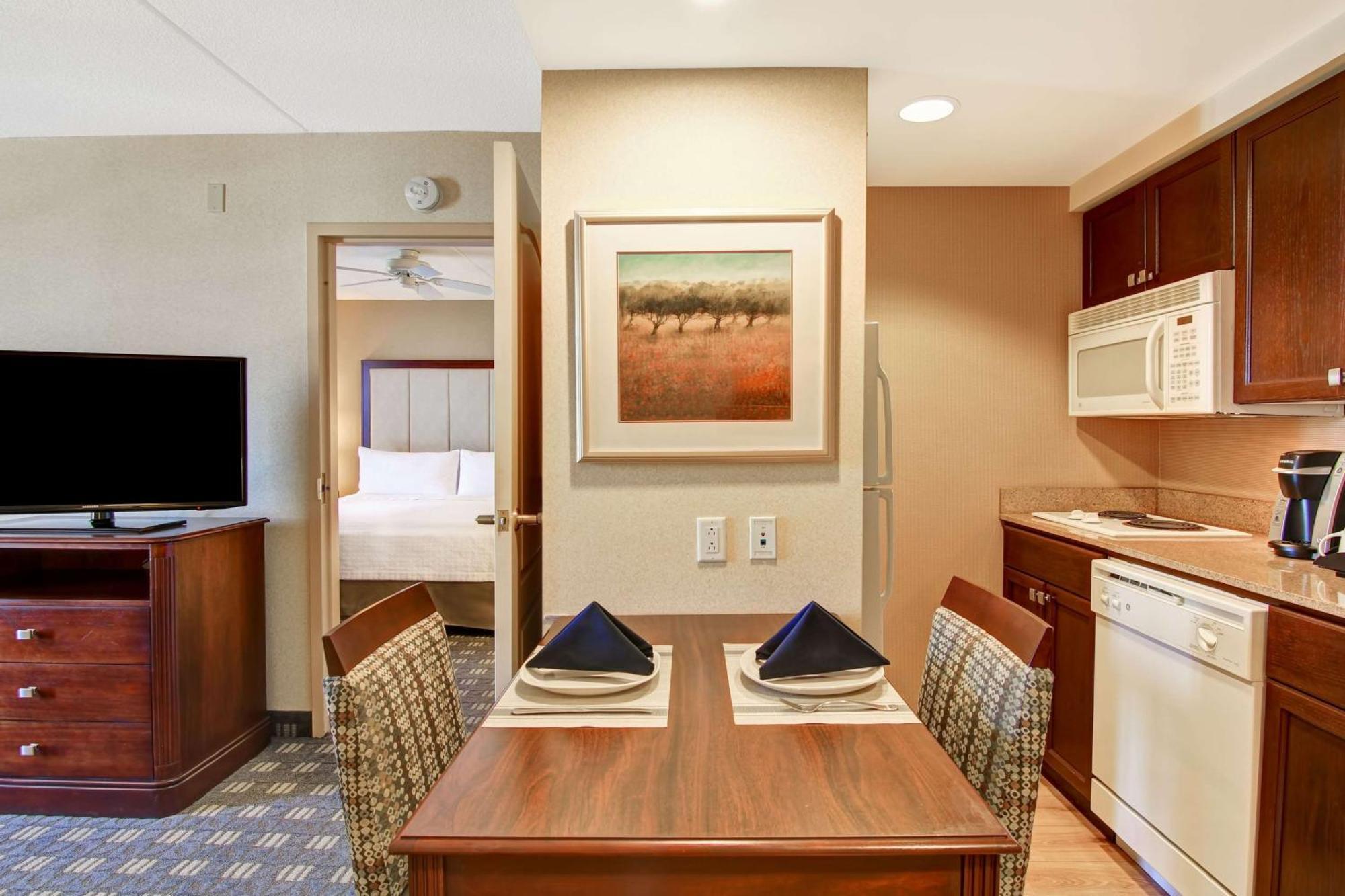 Homewood Suites By Hilton Toronto Mississauga Dış mekan fotoğraf
